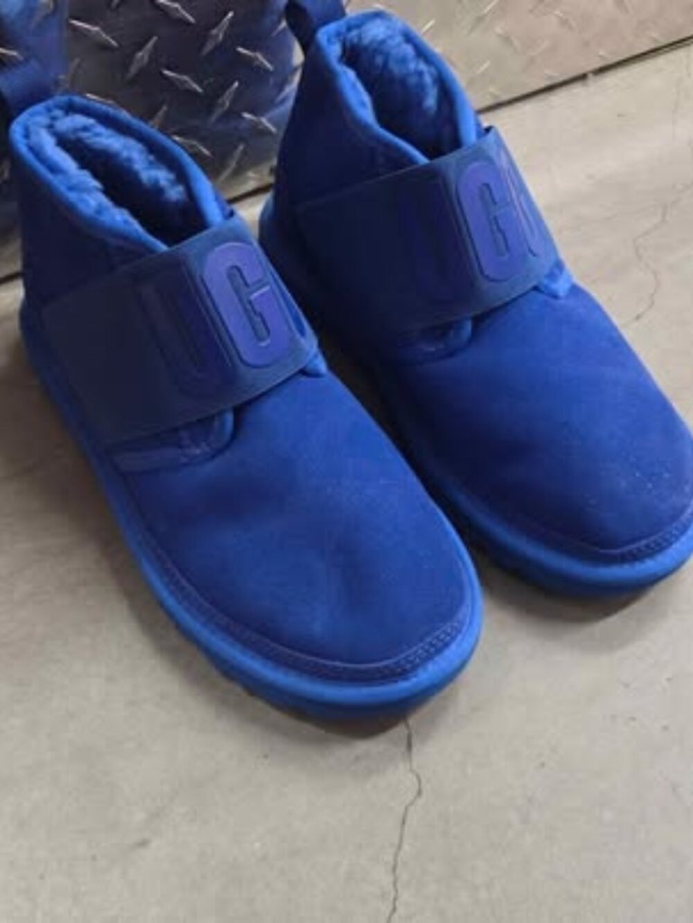 UGG Neumel Snapback Blue Boots Size 6